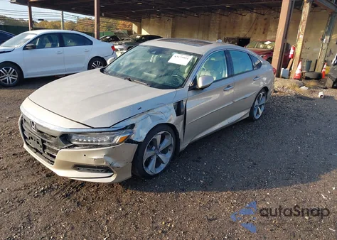 2018 Honda Accord Touring z USA, uszkodzony, nr VIN NY77581